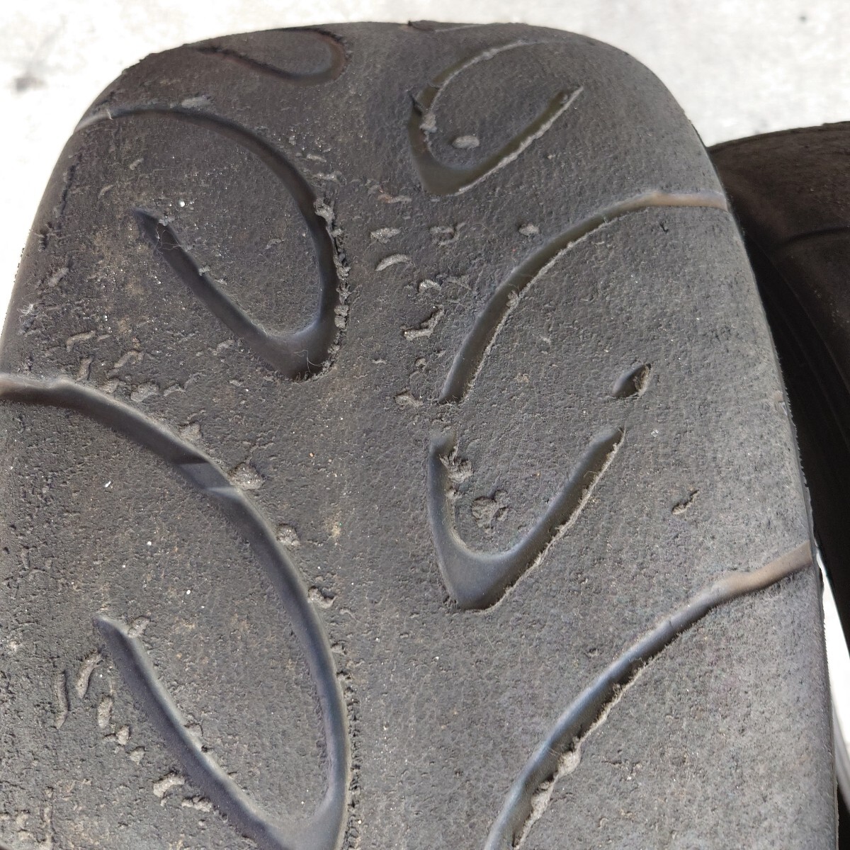 ヨコハマタイヤ ADVAN A050 215/50R16(М) 中古品2本!(2018年製)_画像4