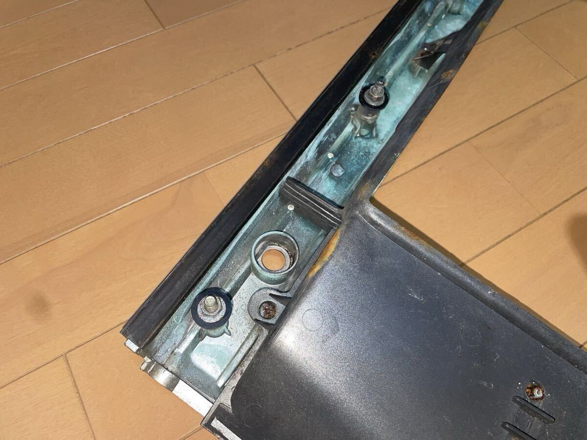 日産 HGC211 スカイライン ジャパン 2000GT EX 2ドア L20 純正 リアガーニッシュ 希少 レストアベース コレクション等に【注意事項読め!】_画像6