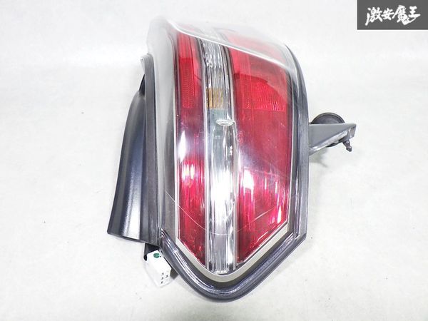 【保証付！ 即発送！】トヨタ 純正 サイ SAI AZK10 後期 純正 テールライト テールランプ 左 助手席 KOITO75-16_画像5
