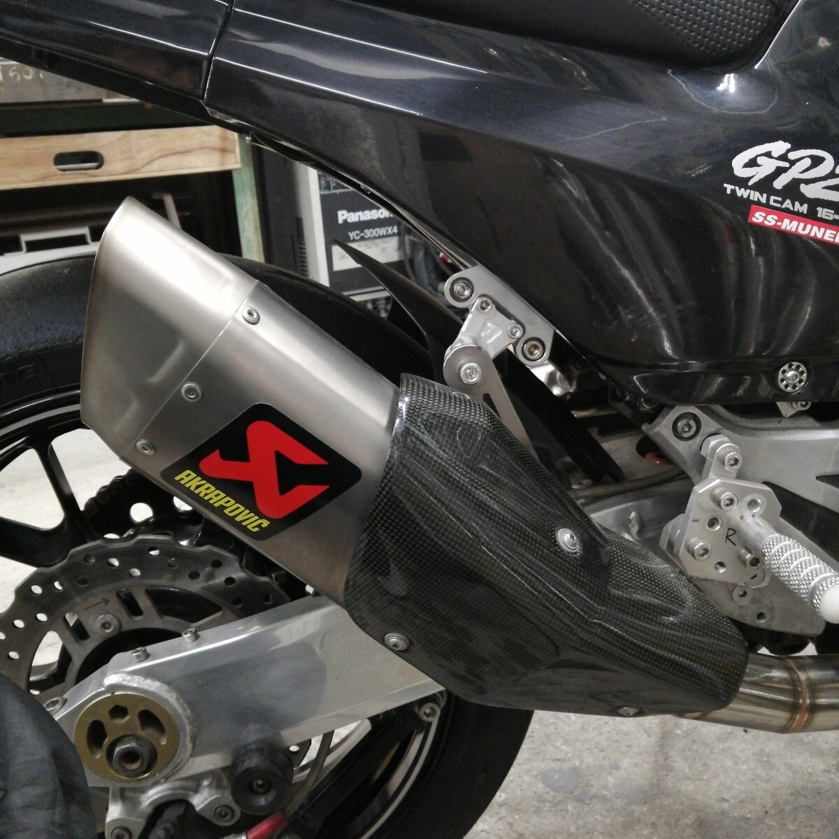 GPZ900R マフラーステー　サイレンサーステー　リザーバータンクステー等にも　アイデア次第で色々活用できます_画像6