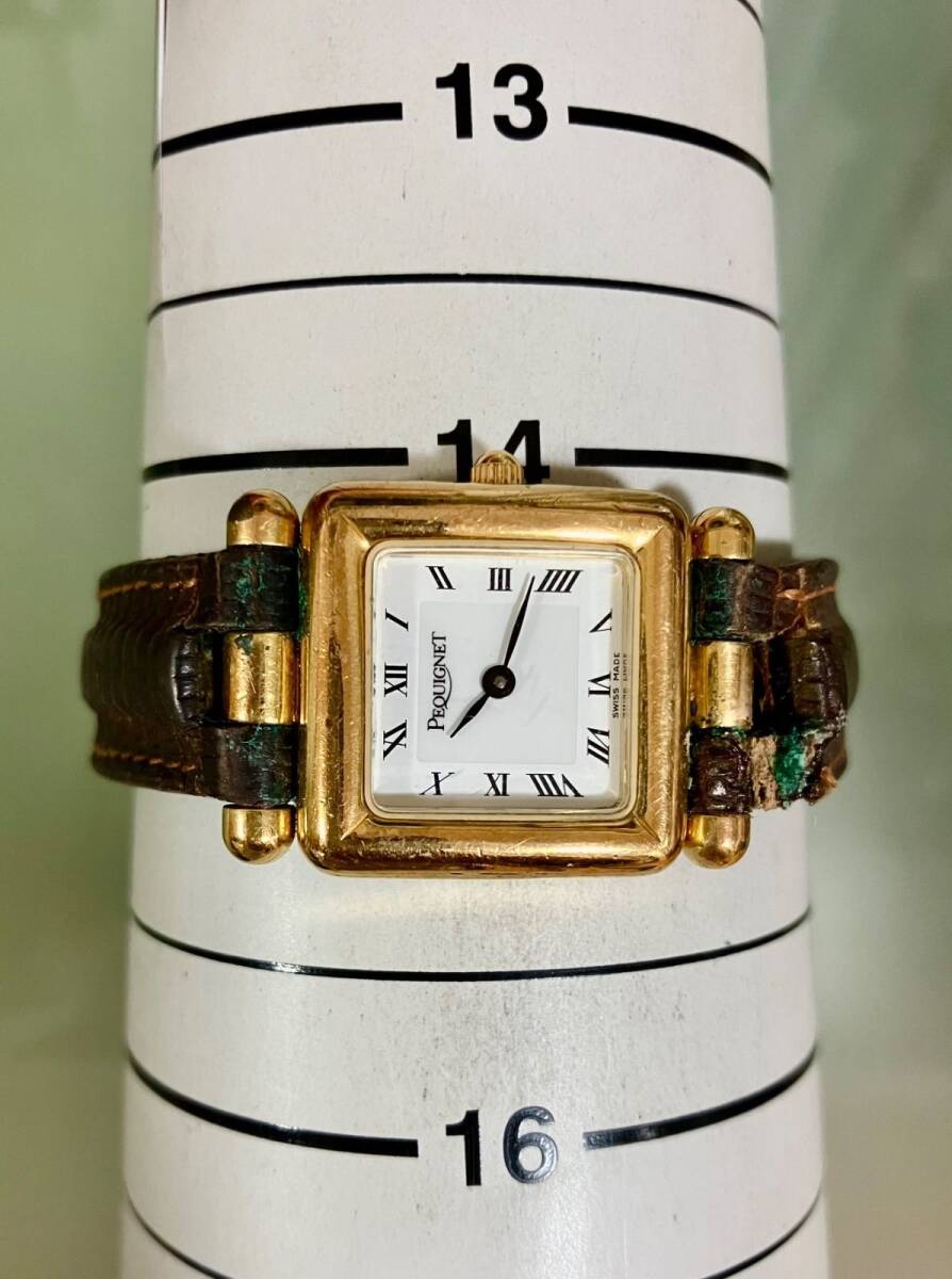 * работа товар *Pequignet Pequignet *QZ* белый циферблат * женские наручные часы * Швейцария производства * Vintage *