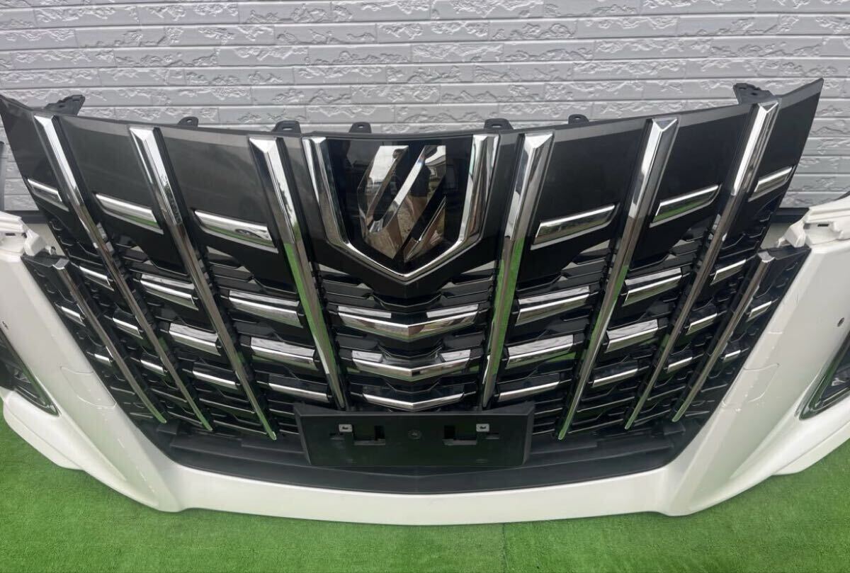 トヨタ アルファード 30系 GGH30W/GGH35W/AGH30W/AGH35W/AYH30W 後期純正 フロントバンパー 070 パールホワイトTOYOTA 52119-58610 ポン付_画像2