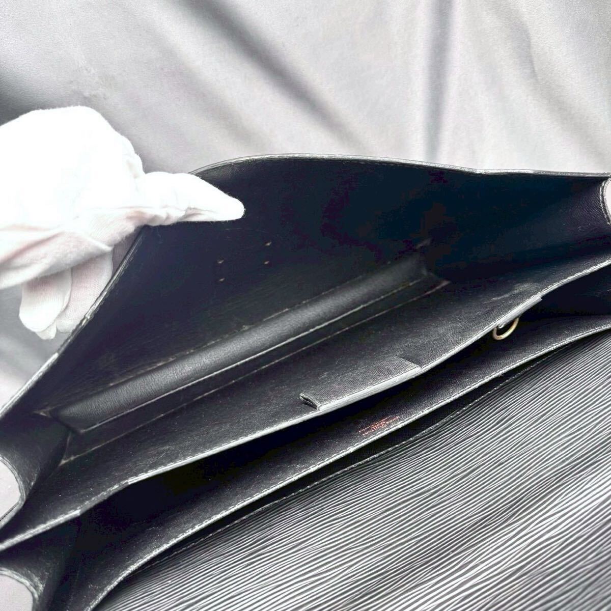 E297 Louis Vuitton epi cell vi eto темно синий seie портфель портфель серийный SR1024