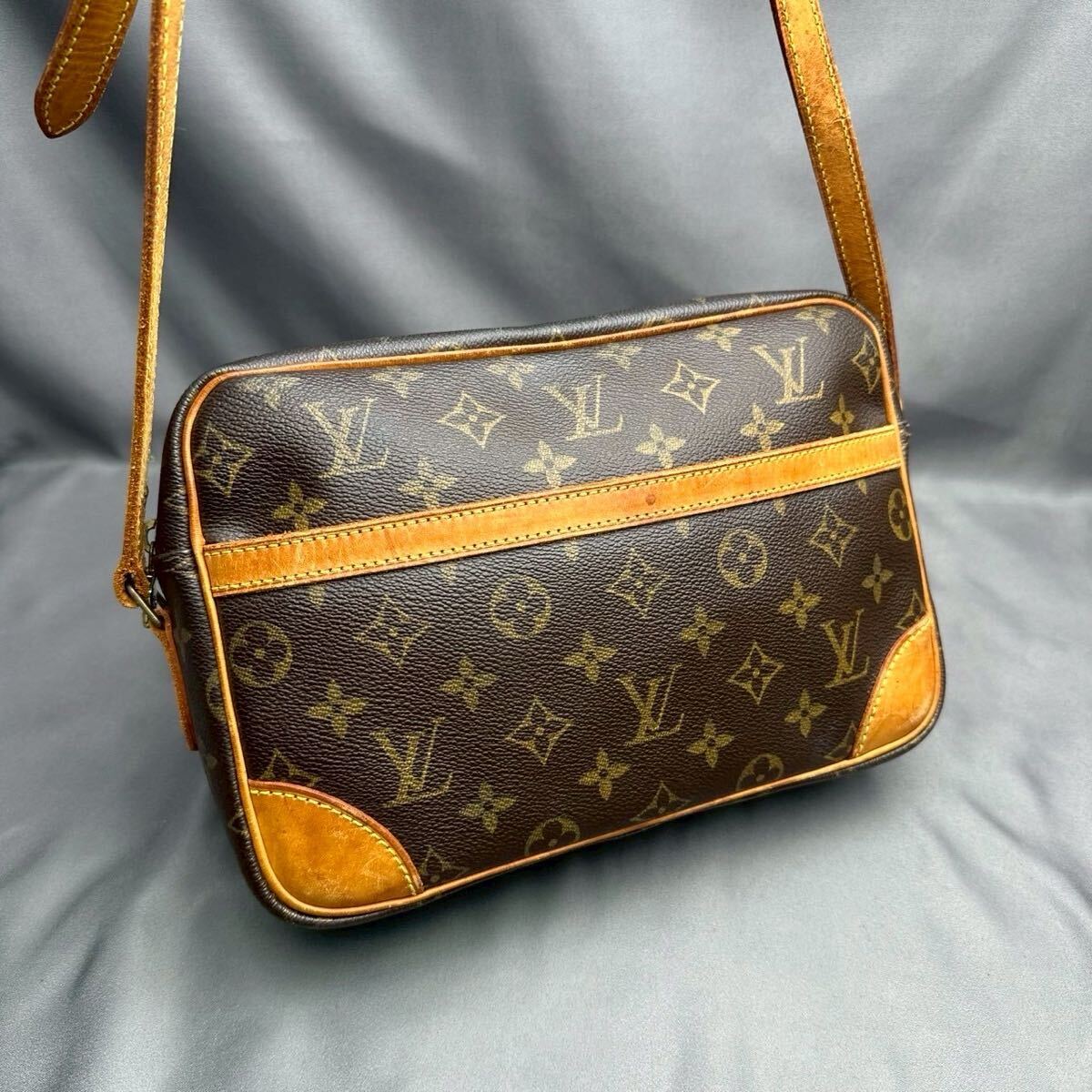 B232 ルイヴィトン モノグラム トロカデロ27 ショルダーバッグ 斜めがけバッグ M51274 シリアル MB0092_画像2