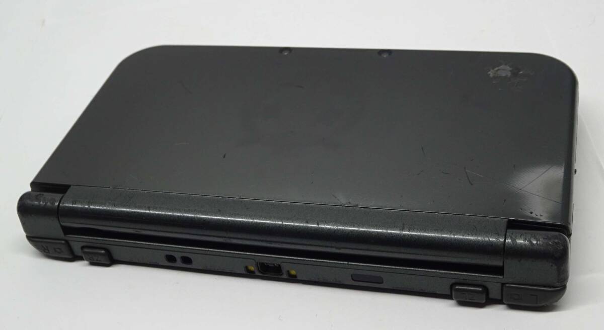 NEWニンテンドー3DS LL メタリックブラック 画面難あり 本体のみ ■動作可■_画像3