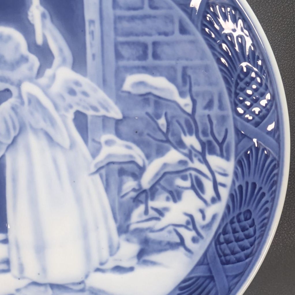 1951 год 1 класса товар Рождество. ангел Royal Copenhagen year plate прекрасный товар ROYAL COPENHAGEN Северная Европа посуда plate античный тарелка 