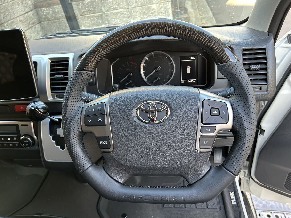 美品で希少アイテム！ 415COBRA ハイエース用ステアリングとシフトノブのセット_画像4