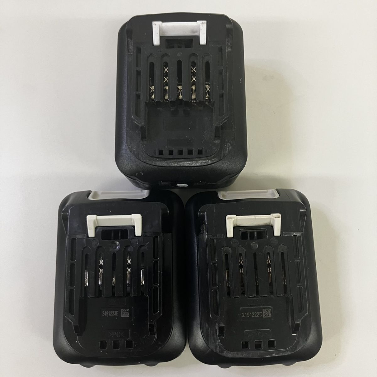 Z008-HR4-60 MAKITA マキタ DC10-SA BL1015 WTL1015 充電パック 充電器 セット 通電確認済 DIY 工具 HA_画像2