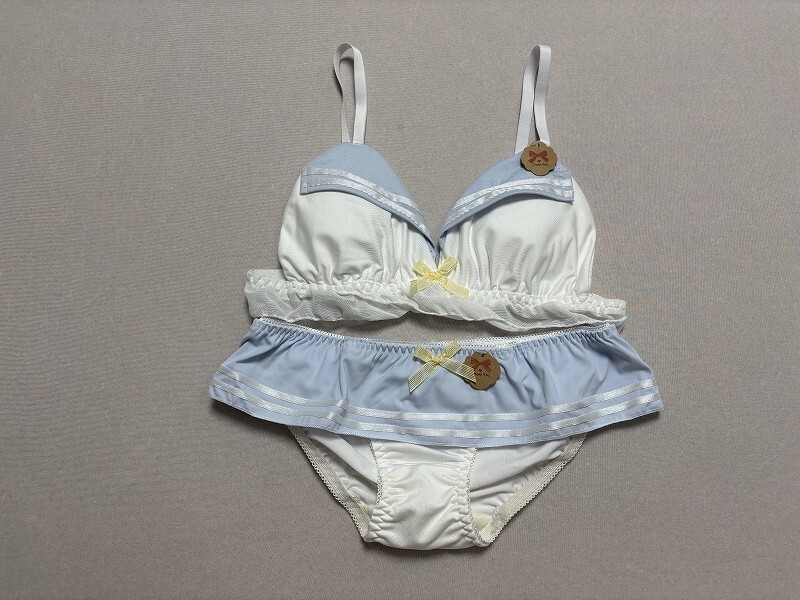 ノンワイヤーブラ・ショーツセット ＸＬ　水色系　コスプレにも♪送料無料_画像1