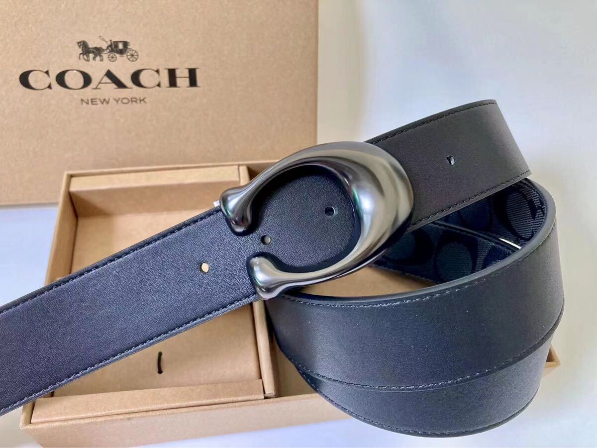 コーチ　新品　リバーシブル　シグネチャー　バックル回転可能　フリーサイズ　紳士　ビジネス　社会人ベルト_画像6