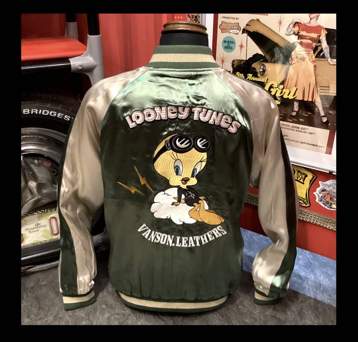 ルーニー★新品★スカジャン★2511【S】LTV-2511★LOONEYTUNES★アメリカンロングリバー55★アメリカ村★リバーシブル★モーターサイクル_画像1
