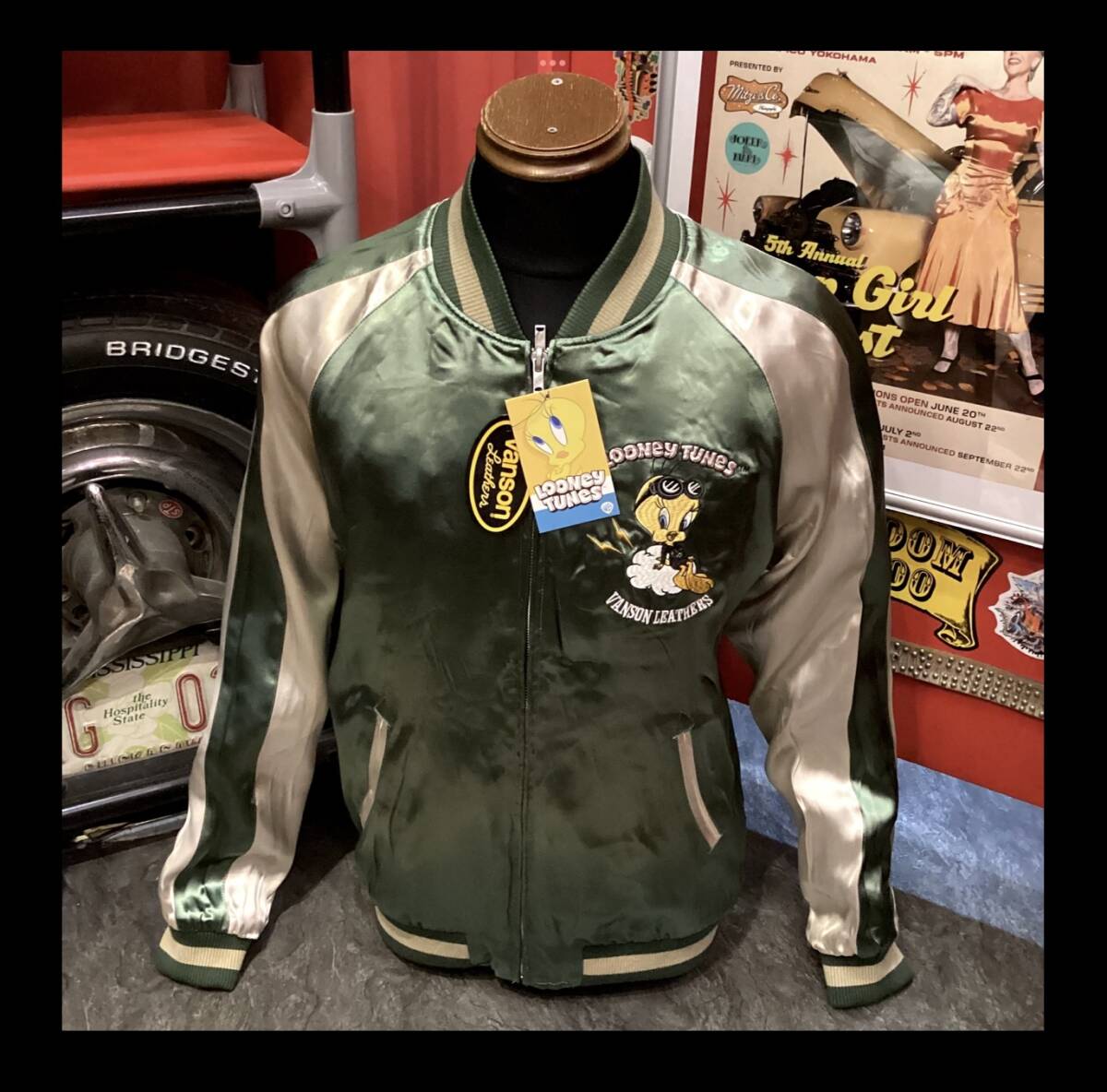 ルーニー★新品★スカジャン★2511【S】LTV-2511★LOONEYTUNES★アメリカンロングリバー55★アメリカ村★リバーシブル★モーターサイクル_画像2