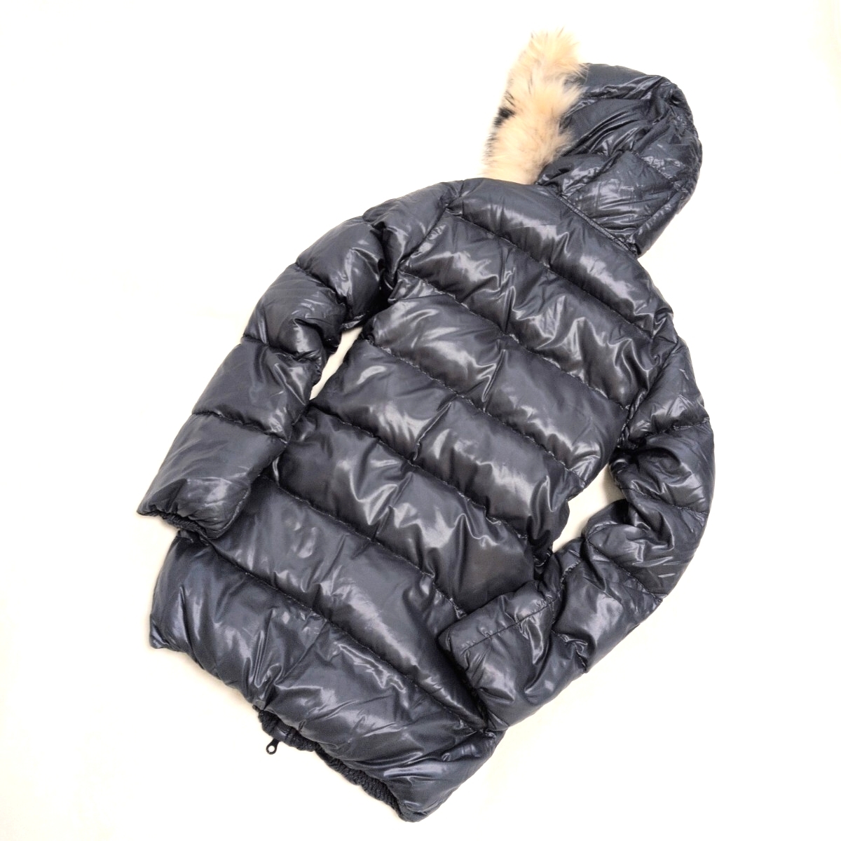 1円〜美品 DUVETICA デュベティカ 38 紺 M相当 レディース高級タヌキファー ダウンコート _画像9