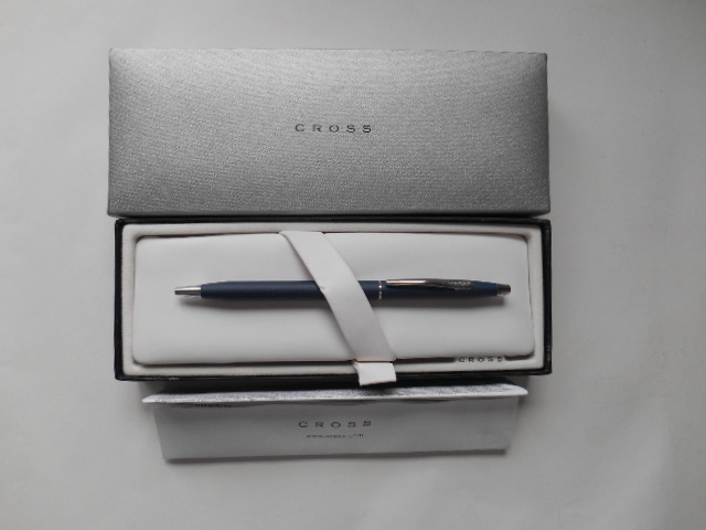 【ほぼ未使用】　クロス（Cross)　ボールペン　油性　筆記用具_画像1