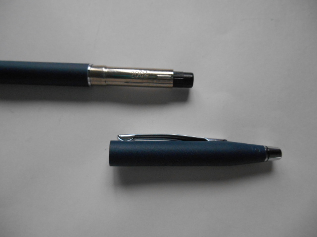 【ほぼ未使用】　クロス（Cross)　ボールペン　油性　筆記用具_画像4