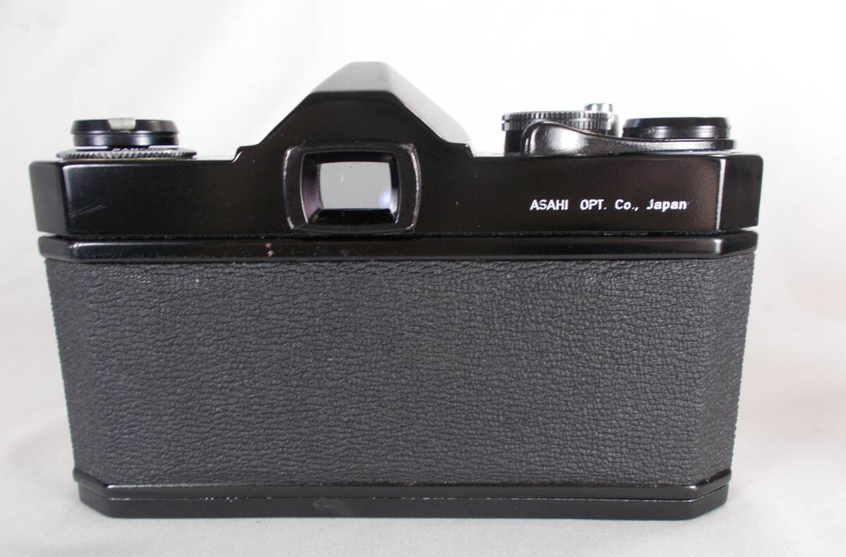 フィルムカメラ 整備済 完動品　Pentax SP　+ Super-Multi-Coated TAKUMAR f/1.4 50mm　P241_画像6