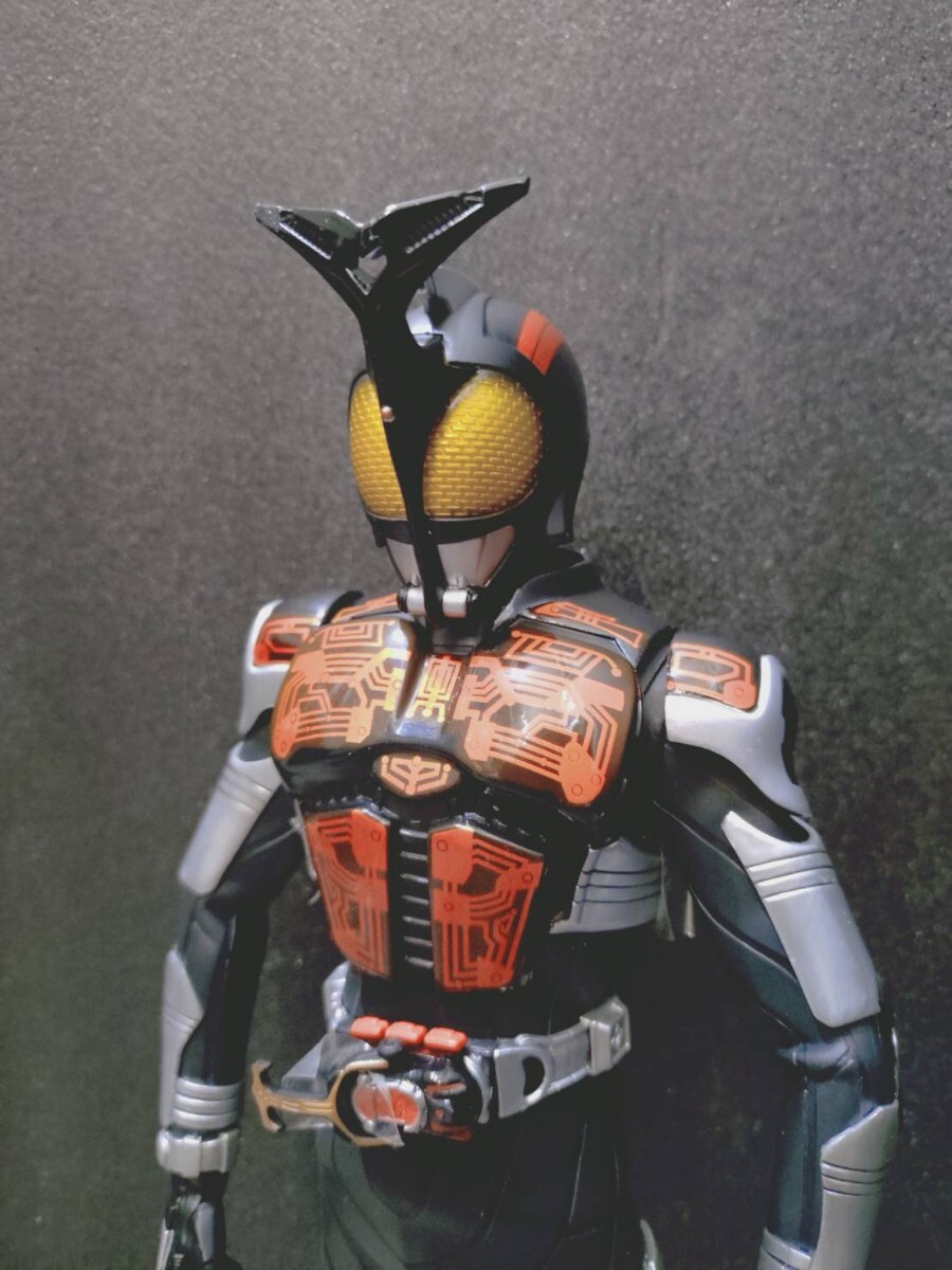 メディコムトイ　BMプロジェクト　仮面ライダーカブト　12インチ　アクションフィギュア　フィギュア　ダークカブト　カブト_画像6