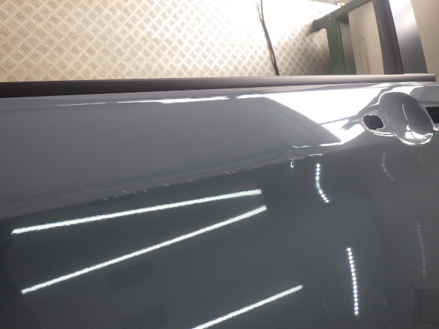 【Y06】 GB5 GB6 GB7 GB8 フリード 左 フロントドア パネル NH877P ソニックグレーパール 67050-TDK-305ZZ 中古 即決_画像3