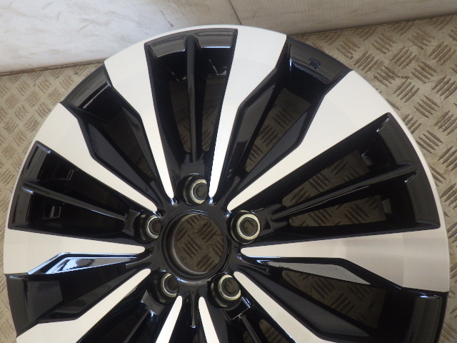 【Y11】 美品 中古 DG5 WR-V 純正 アルミホイール 1本 17インチ×7J +55 5×114.3 64 42700-31X-T81 即決_画像3