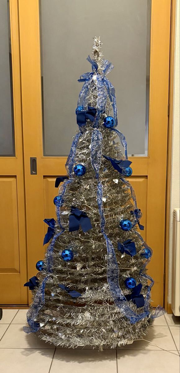 クリスマスツリー ブルー イルミネーションライト LEDライト フォールディングツリー 折り畳みタイプ 簡単組み立て 150cm_画像4