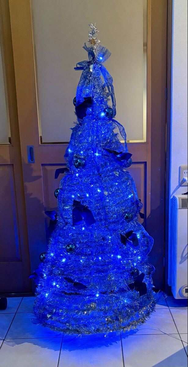 クリスマスツリー ブルー イルミネーションライト LEDライト フォールディングツリー 折り畳みタイプ 簡単組み立て 150cm_画像6