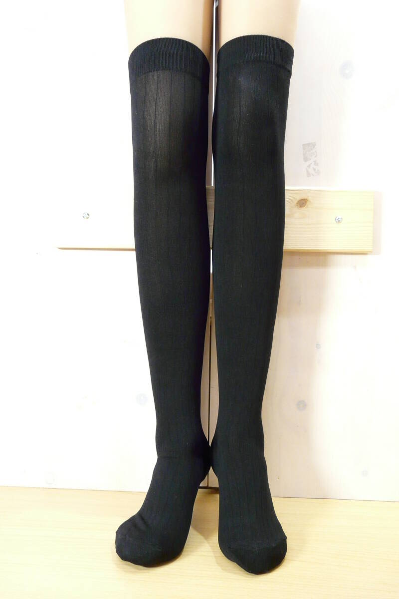 【未使用品★レッグウェア】GUNZE◆Tuche◆オーバーニー ハイソックス 黒 3足◆ストライプ柄◆23-24cm◆54cm丈◆ひざ上◆しっかり伸びる◆_画像5