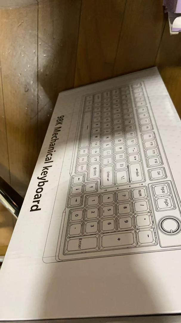 ゲーミングキーボード 赤軸 98 キー メカニカル LED バックライト付き ワード発光 USB ゲーミングきーボード有線 高速応答 数字キー付き_画像8