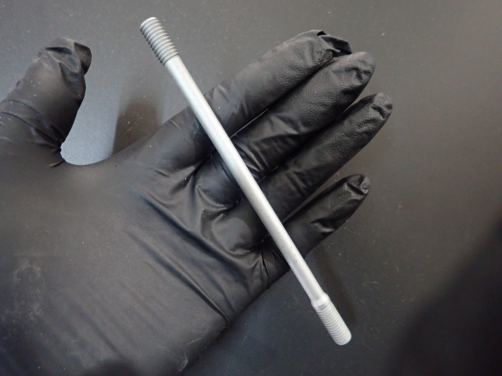 【新品】Z400FX Z500FX Z550FX 用 シリンダースタッドボルトセット 特別製造品 １台分 検）リプロ クランク スタッド スタット 92004-1018_画像5