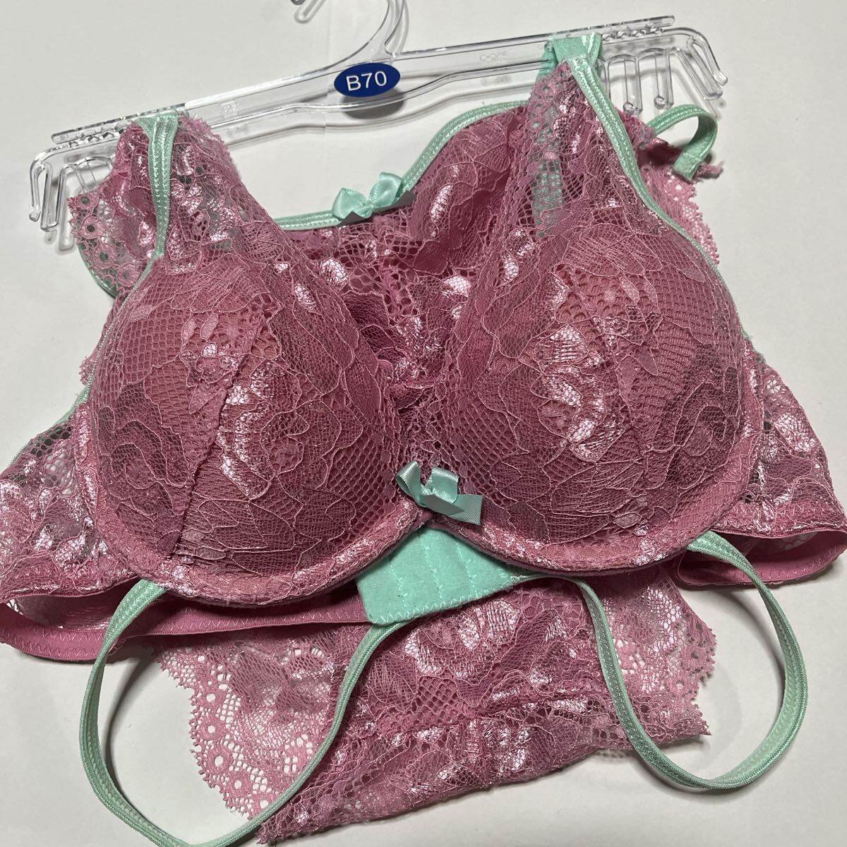 ブラショーツ ブラジャー レース ショーツ インナーウェア 下着 セット B70 新品未使用_画像1