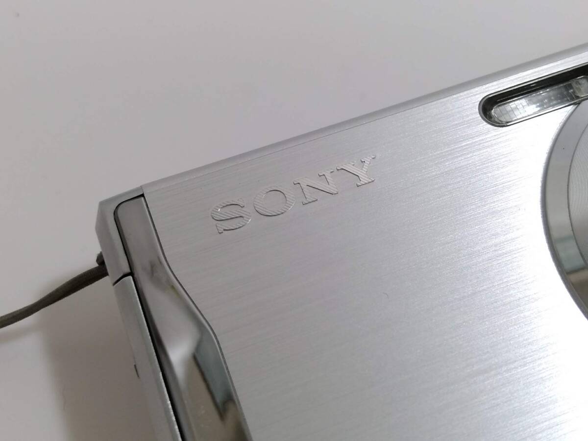 SONY ソニー Cyber-shot サイバーショット コンパクトデジタルカメラ DSC-W80/シルバー/デジカメ/約5.5×9×2.2cm/720万画素/02SH111001_画像2