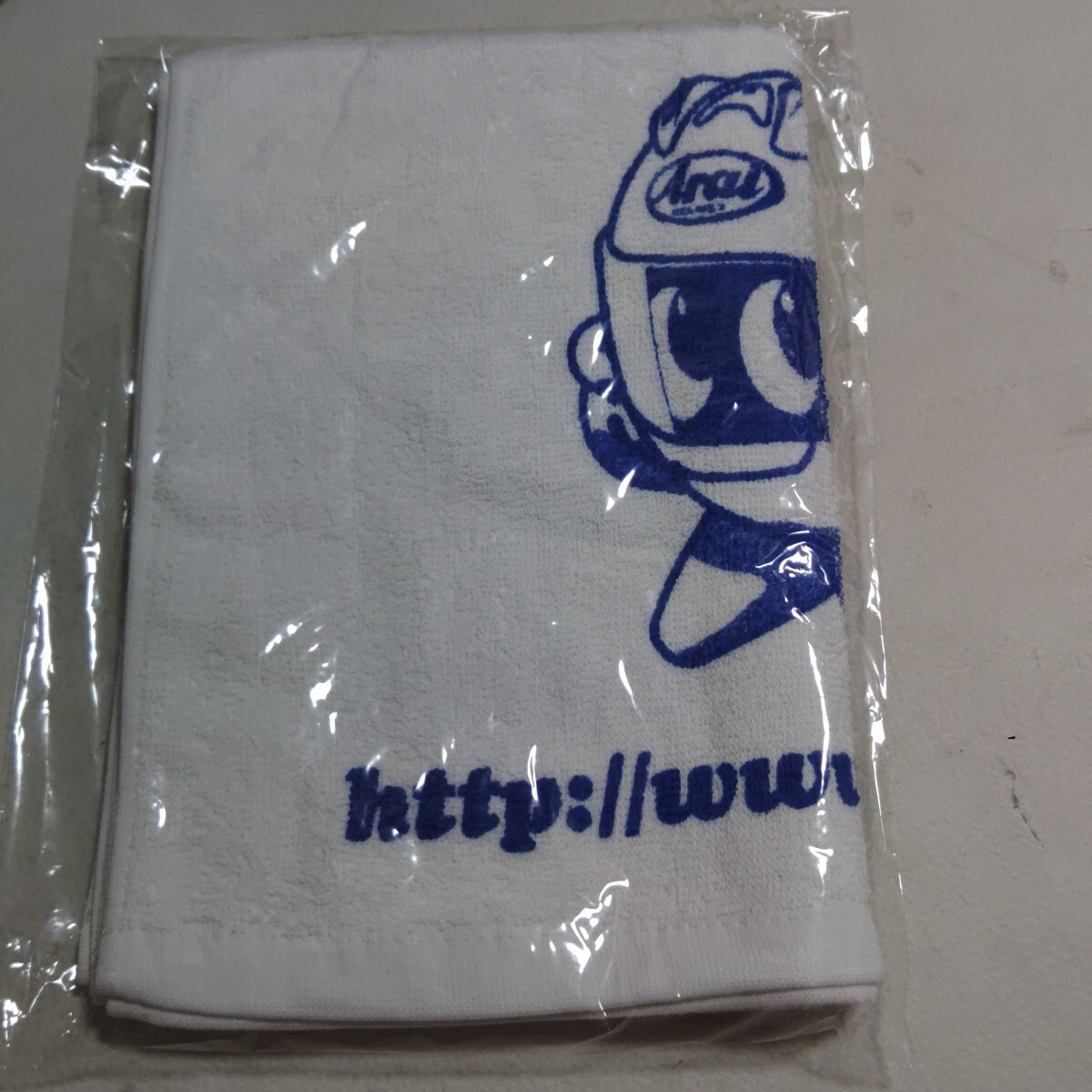 アライArai スポーツタオル　新品未使用未開封品_画像1