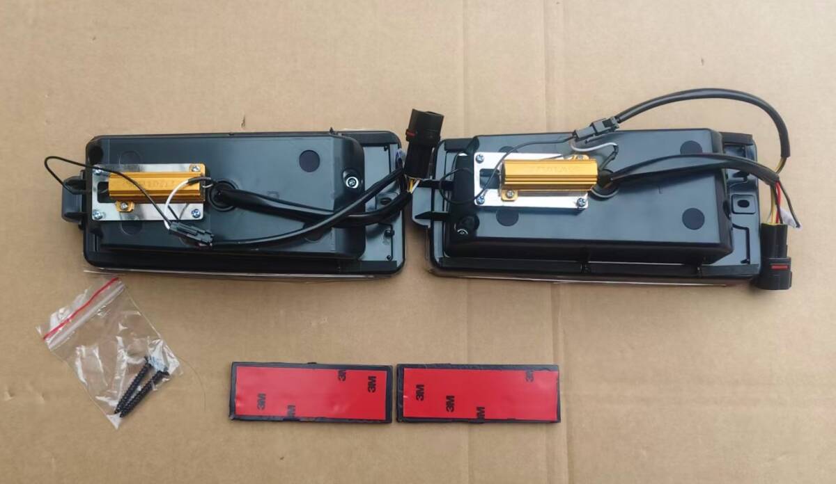 LEDテールランプ 左右セット 新商品 LEDテールランプ 左右セット ダイハツ S500系後期 2021.12～ ハイゼットトラック sto197_画像2