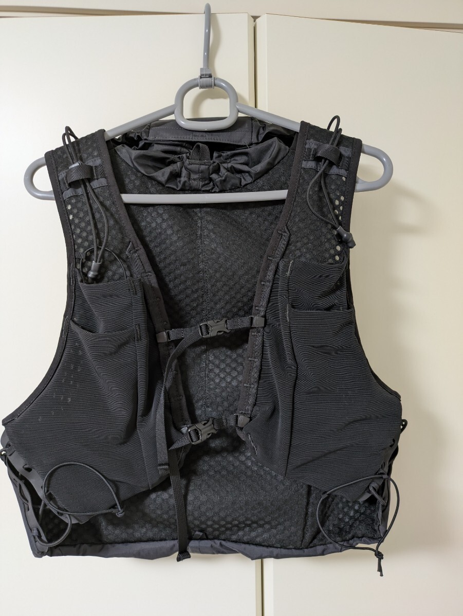 【送料無料】パタゴニア　patagonia　スロープ・ランナー・エクスプロレーション・パック 18L　BLK 　Mサイズ　49495_画像2