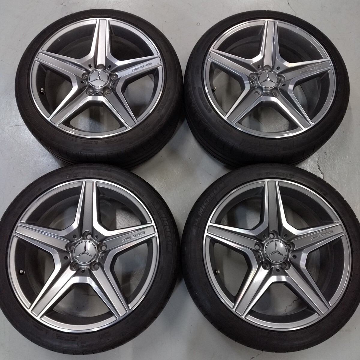 ★人気品☆メルセデス・ベンツ　Ｃクラス　Ｗ204　Ｃ63AMG 純正　AMGスタイリング6　8J+45　9J+54★新品サマータイヤ★235/40・255/35R18_画像2