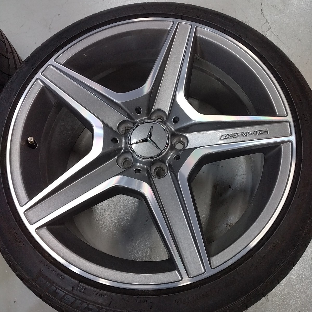 ★人気品☆メルセデス・ベンツ　Ｃクラス　Ｗ204　Ｃ63AMG 純正　AMGスタイリング6　8J+45　9J+54★新品サマータイヤ★235/40・255/35R18_画像4