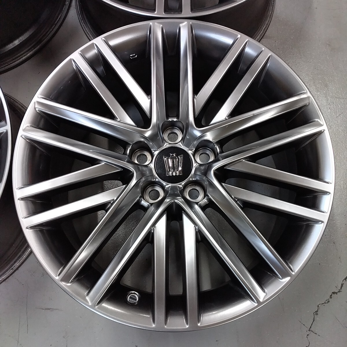 希少品☆トヨタ　２２０系　クラウン ＲＳ 純正　8J+40　114.3　5H　新品サマータイヤ☆225/45R18★カムリ　エスティマ　レクサスHS_画像8