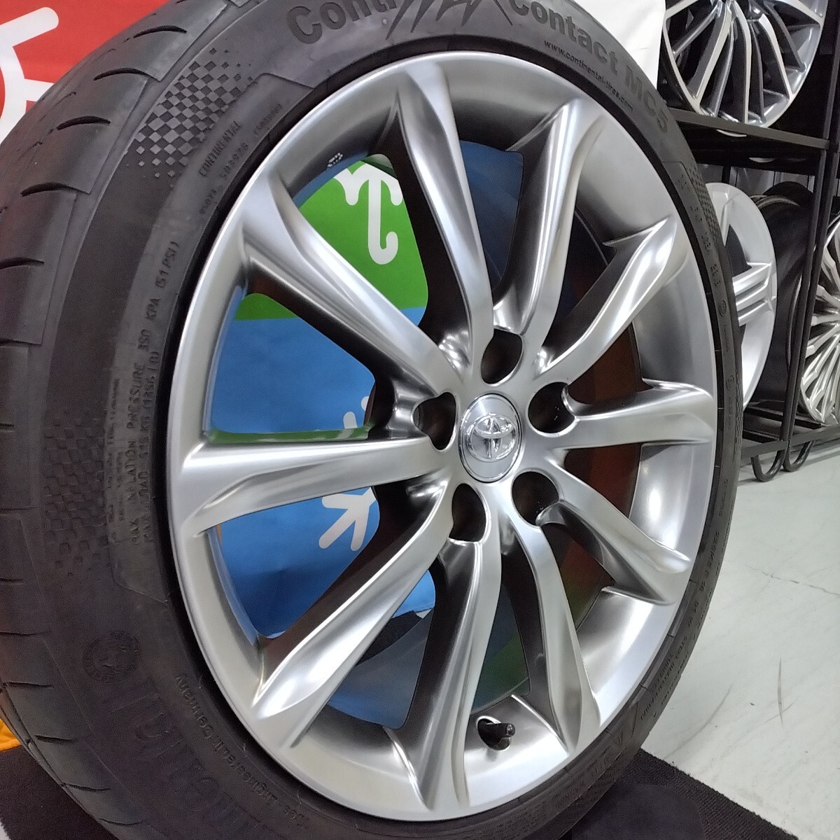 ★トヨタ 130系 マークX 350S・プレミアム 中期 純正 ハイグロス★クラウン アルファード エスティマ プリウスα 新品サマータイヤ_画像3