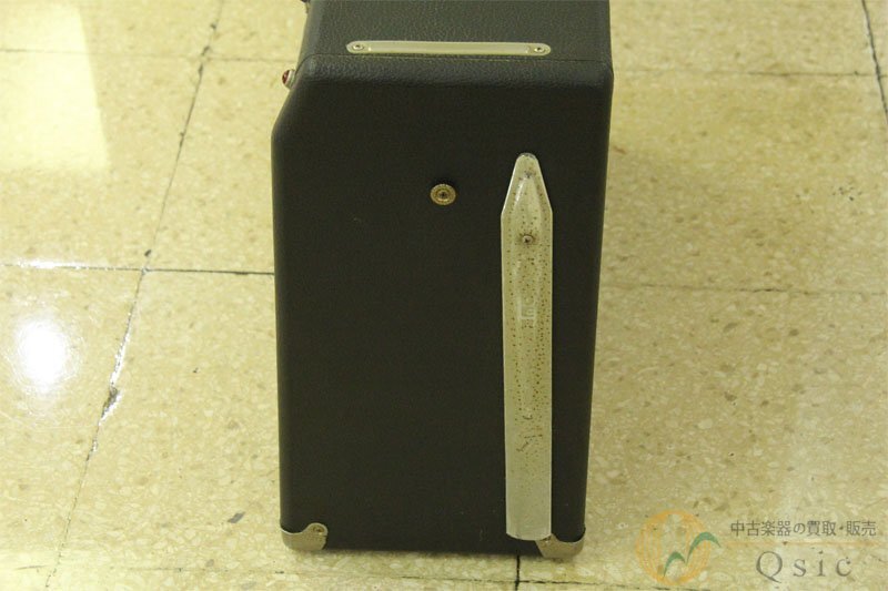 【ジャンク】[中古] Fender 65 Twin Reverb Reissue 85W出力/電気系統に不具合のため特価で販売！ 1990年製 [WL221]【神戸店在庫】_画像4