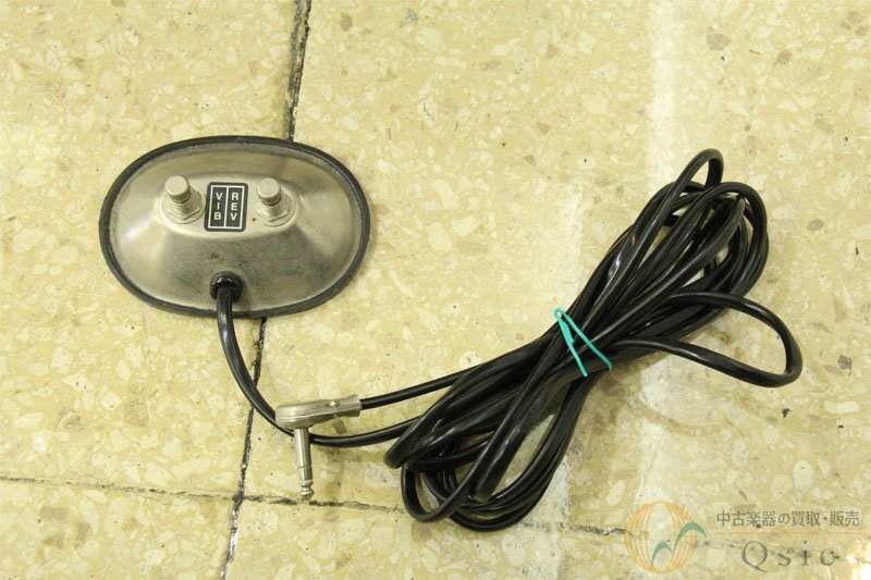 【ジャンク】[中古] Fender 65 Twin Reverb Reissue 85W出力/電気系統に不具合のため特価で販売！ 1990年製 [WL221]【神戸店在庫】_画像9