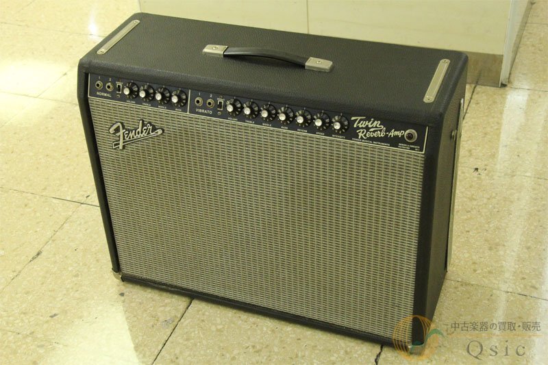 【ジャンク】[中古] Fender 65 Twin Reverb Reissue 85W出力/電気系統に不具合のため特価で販売！ 1990年製 [WL221]【神戸店在庫】_画像1