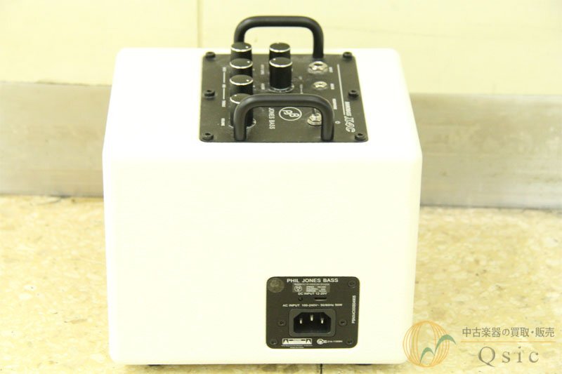 [良品] Phil Jones Bass(PJB) X4C モバイルバッテリーに対応した超小型アンプ [WL202]【神戸店在庫】_画像4
