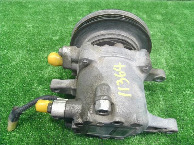 キャリィ EBD-DA16T エアコンコンプレッサー R06A 95200-58J51 送料無料 佐川代引き可 個人宅可 中古_画像4