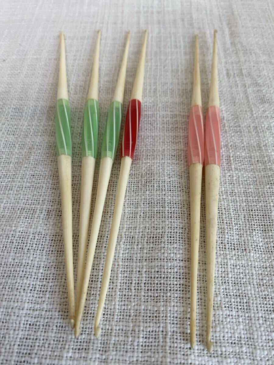 昭和レトロ　スキー　編針　３色　6本セット　4本は針入り　キャンディ色　プラスチック_画像5