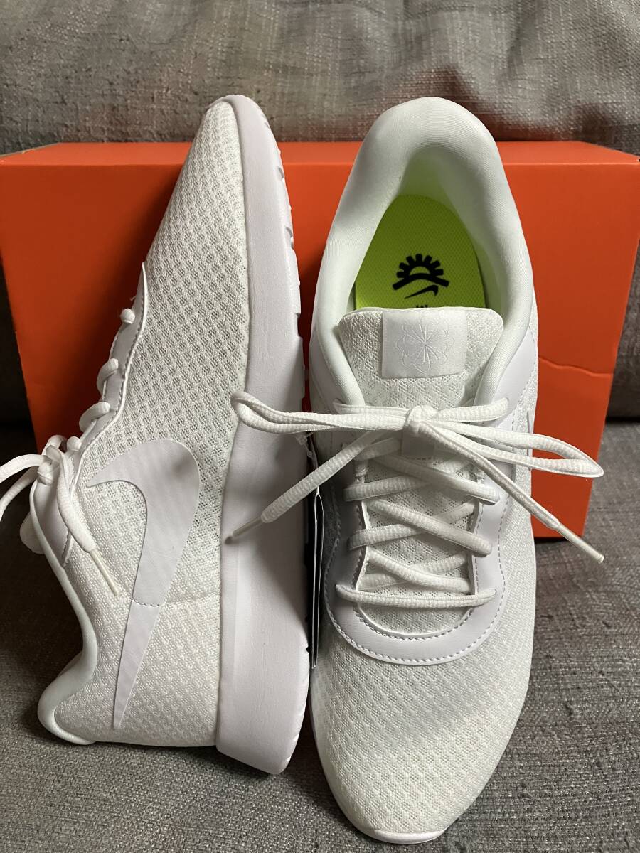 NIKE タンジュン イージーオン 30.0㌢ ホワイト新品 ★決算セール★_画像5