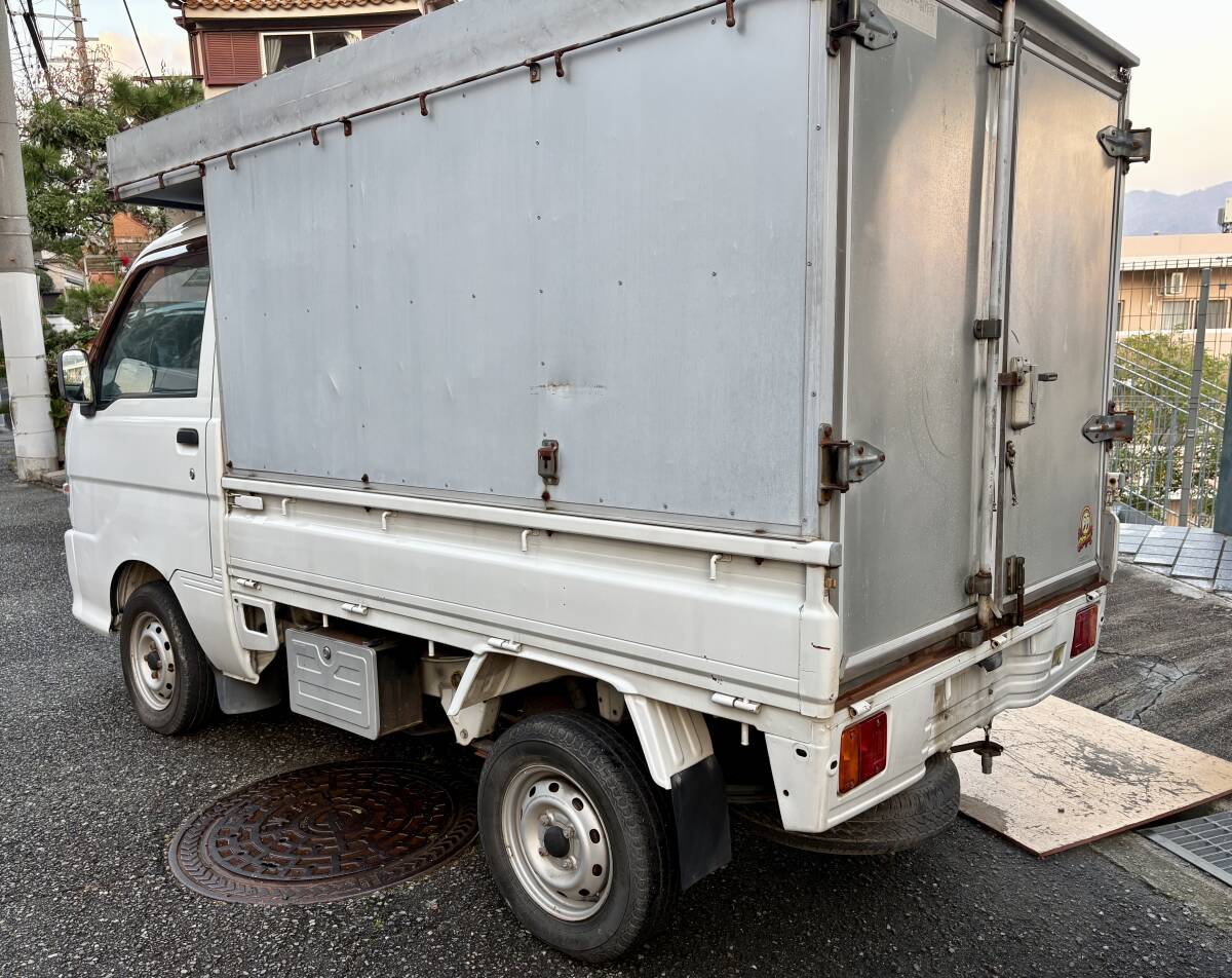 諸費用なし 絶対にお買い得 ハイゼットトラック 幌車 5MT 2WD 約14万km タイベル交換済み ETC コンパネ新品 LEDバルブ バッテリー良好 _画像4