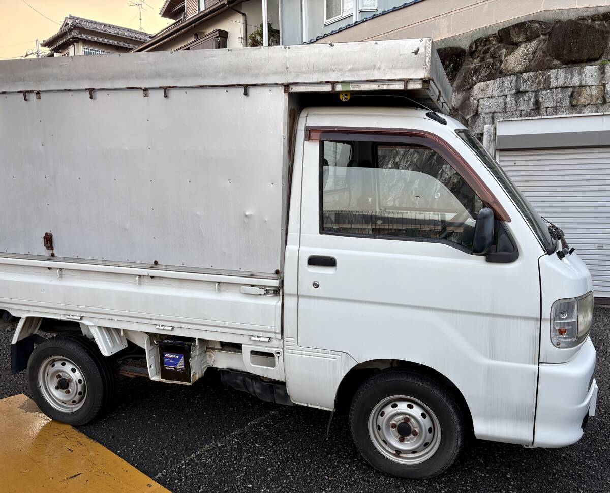 諸費用なし 絶対にお買い得 ハイゼットトラック 幌車 5MT 2WD 約14万km タイベル交換済み ETC コンパネ新品 LEDバルブ バッテリー良好 _画像3