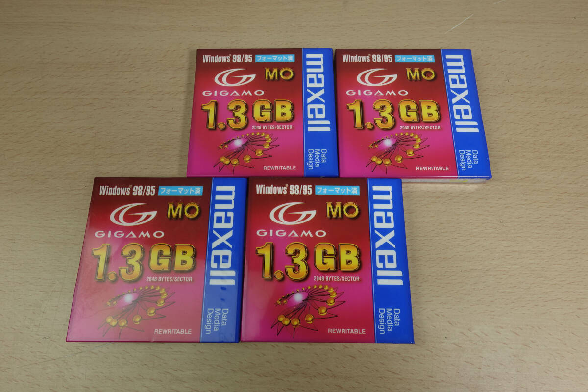maxell マクセル 1.3GB MOディスク GIGAMO 4枚 未使用 即決_画像1