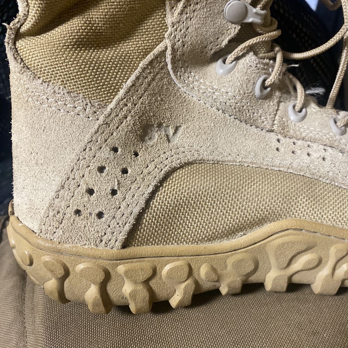  вооруженные силы США оригинал вооруженные силы США сброшенный товар 6.5W ROCKY S2V special ops десерт цвет ARMY combat ботинки вооруженные силы США desert boots vibram