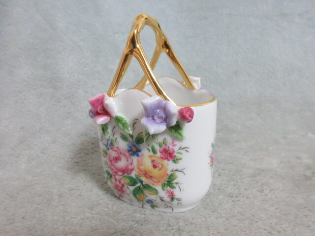 ●美品●ROYAL ARDEN Mrs OLIVIA●ロイヤルアーデン ミスオリビア バッグ型 小物入れ●バラモチーフ_画像1