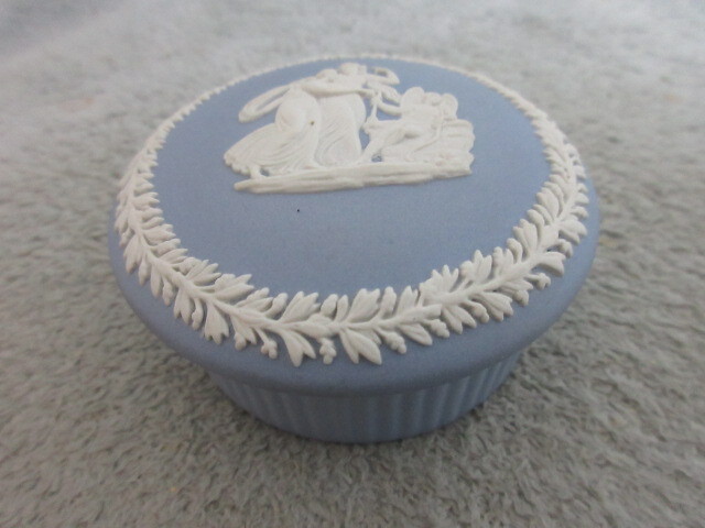 ●美品●WEDGWOOD Jasper●ウェッジウッド ジャスパー 小物入れ 丸型●MADE IN ENGLAND●3_画像1